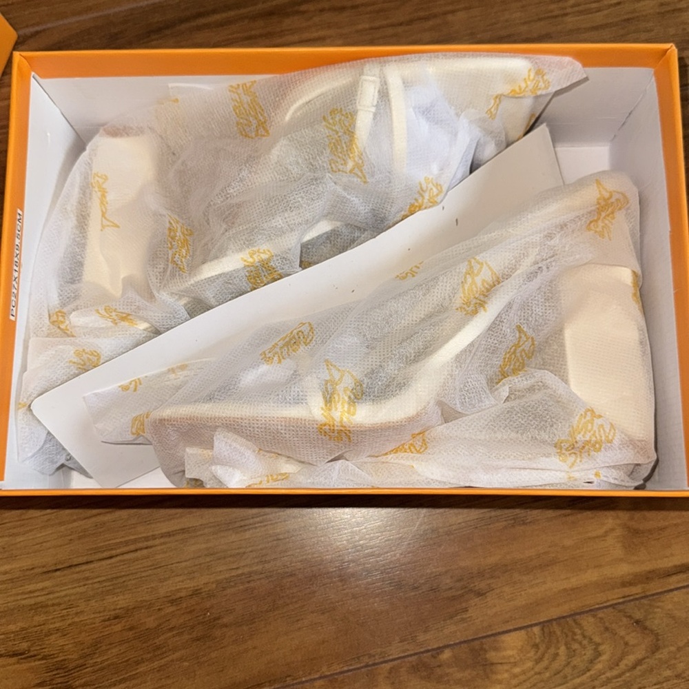 BNIB White Public Desire Heeled Sandals - Picture 3 of 4